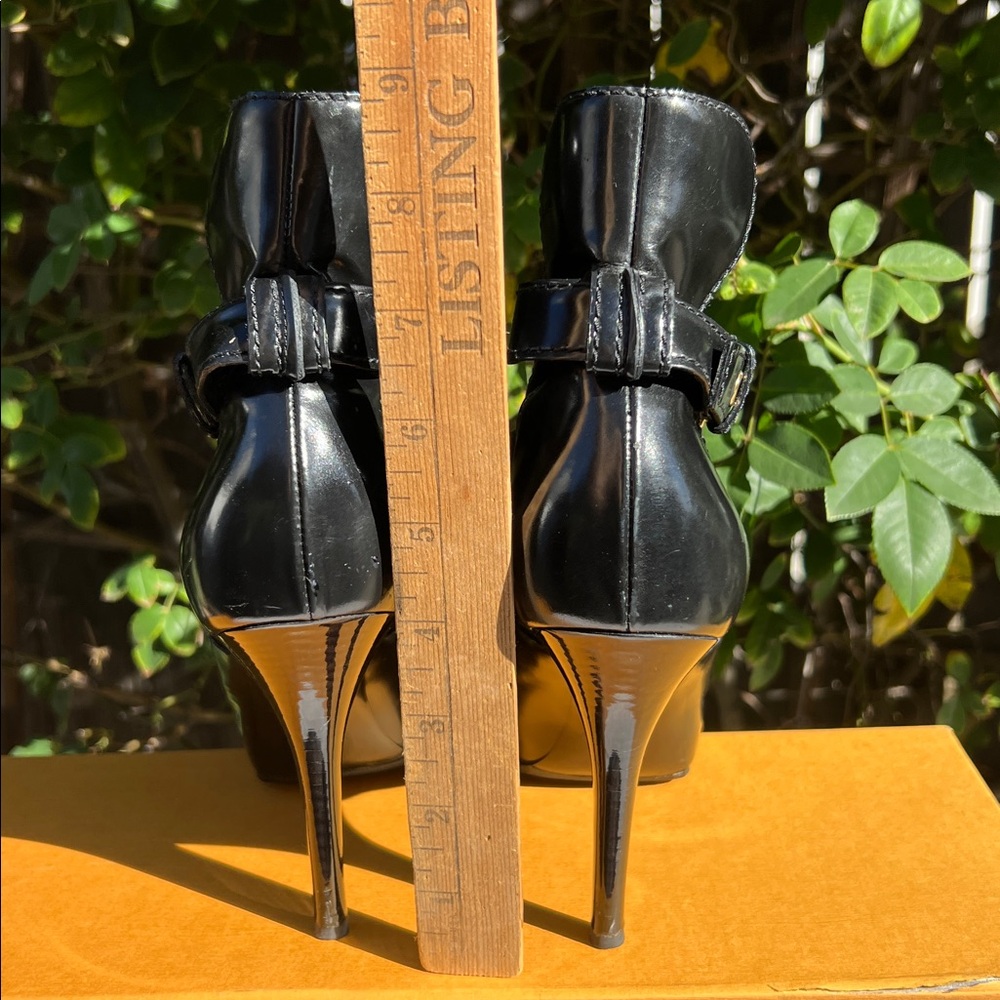 Rare Louis Vuitton black Patent leather  38.platform cut out booties. - Picture 7 of 17